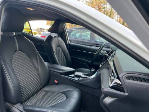 2019 Toyota Camry SE