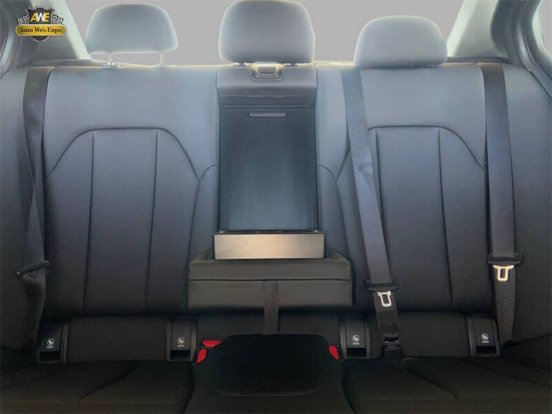 2021 BMW 3 Series 330e xDrive