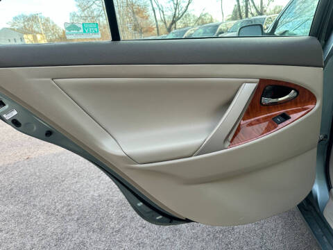 2011 Toyota Camry Hybrid