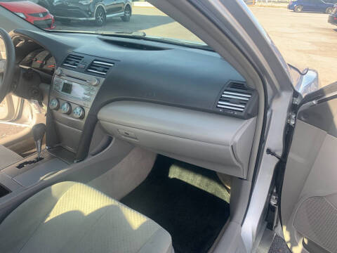 2009 Toyota Camry LE