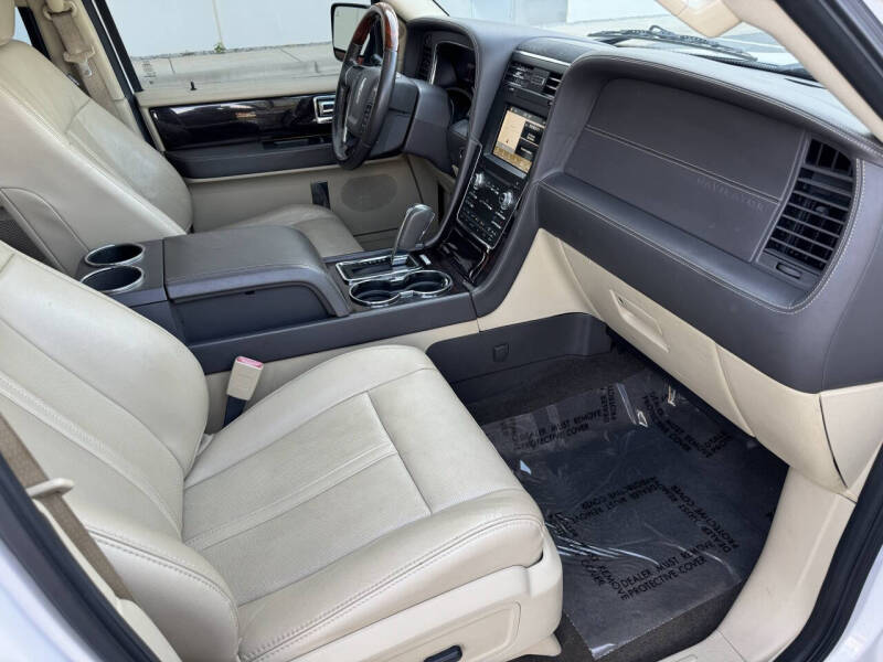 2017 Lincoln Navigator Reserve