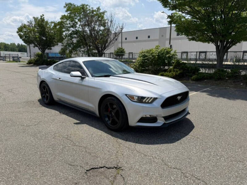 2017 Ford Mustang V6