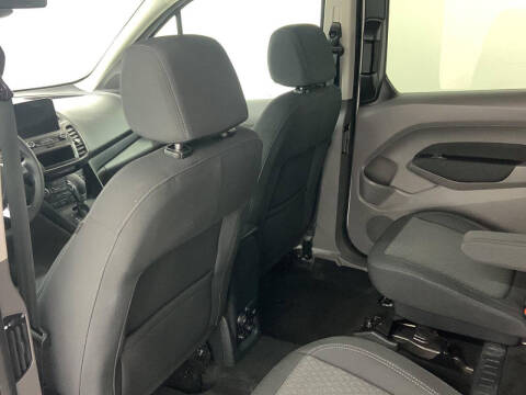 2023 Ford Transit Connect XLT