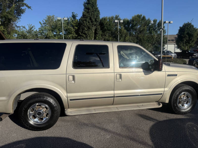 2005 Ford Excursion Limited