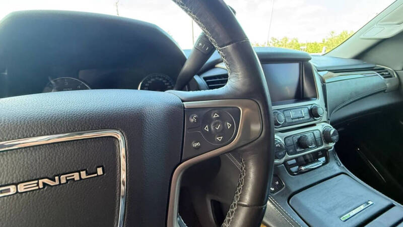 2017 GMC Yukon Denali