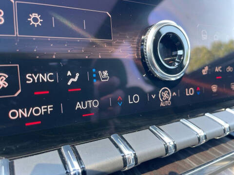 2024 GMC Sierra EV Denali Edition 1