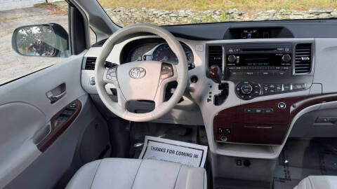 2011 Toyota Sienna