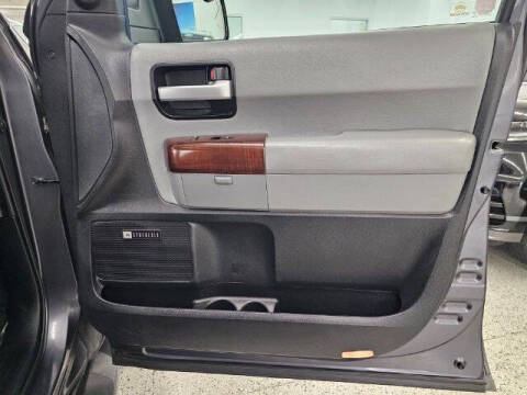 2013 Toyota Sequoia Platinum