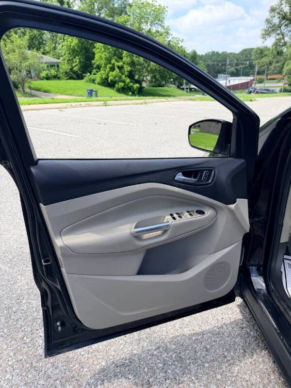 2015 Ford Escape SE