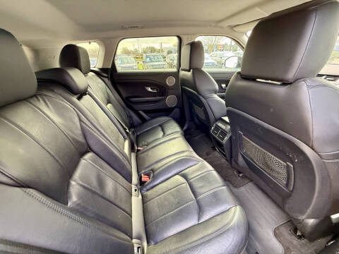 2017 Land Rover Range Rover Evoque SE