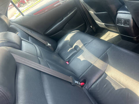 2005 Lexus ES 330