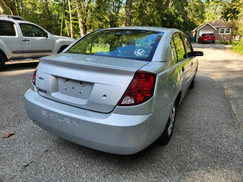 2003 Saturn Ion 1