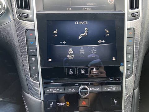 2015 Infiniti Q50 Premium