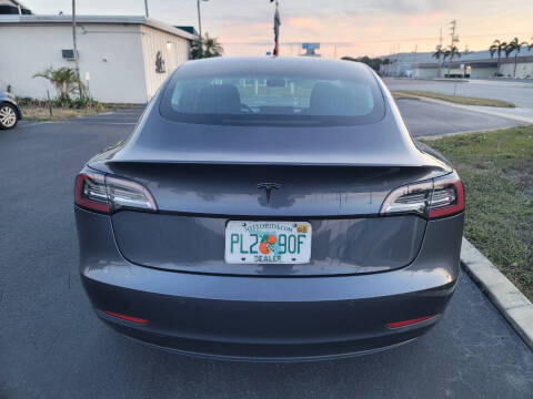 2019 Tesla Model 3 Standard Range Plus