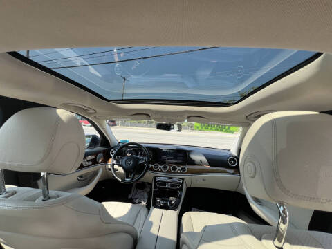 2017 Mercedes-Benz E-Class E 300 4MATIC