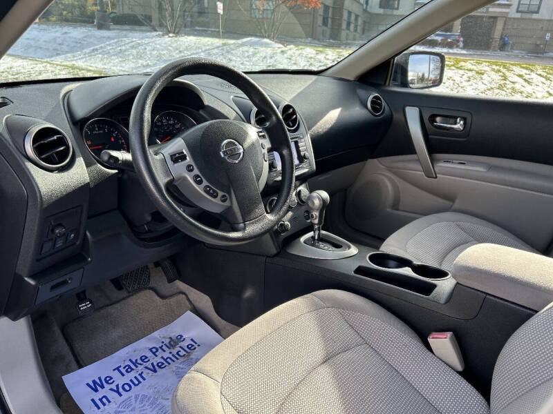 2011 Nissan Rogue SV