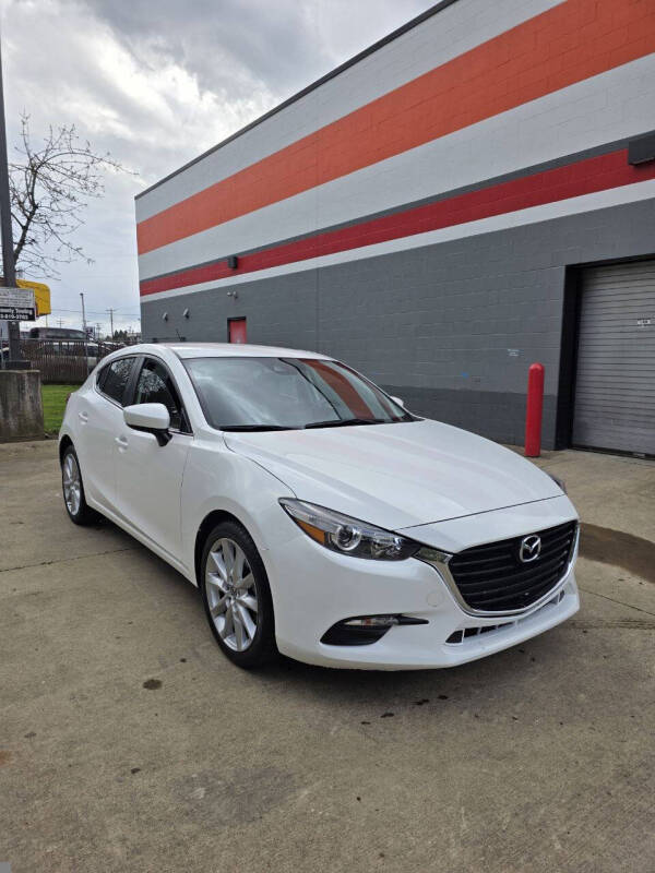 2017 Mazda MAZDA3 Touring