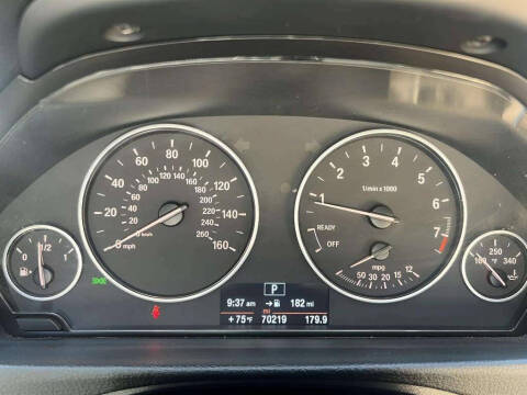 2015 BMW 3 Series 320i