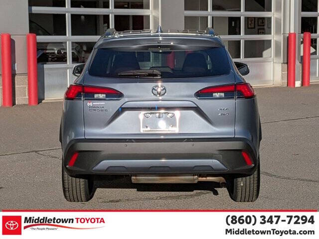 2022 Toyota Corolla Cross XLE