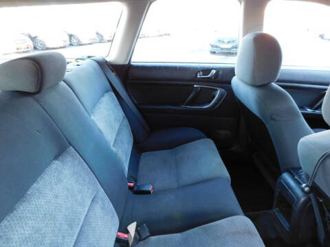 2005 Subaru Outback 2.5i