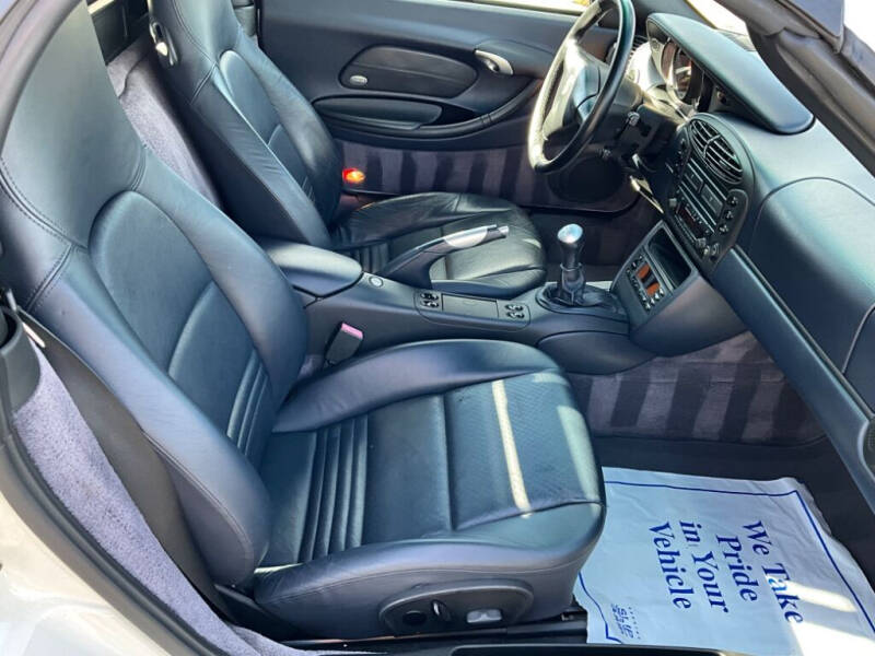 2001 Porsche Boxster