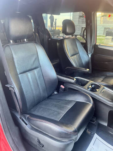 2015 Dodge Grand Caravan R/T