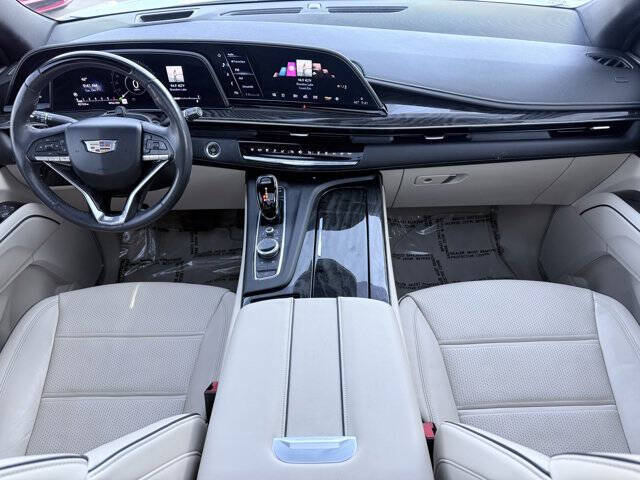 2023 Cadillac Escalade Premium Luxury