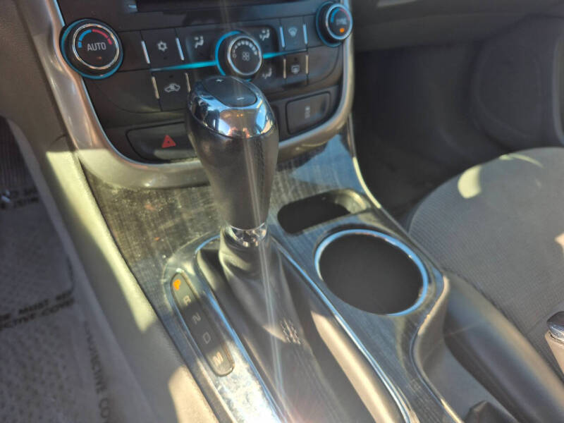 2015 Chevrolet Malibu LT