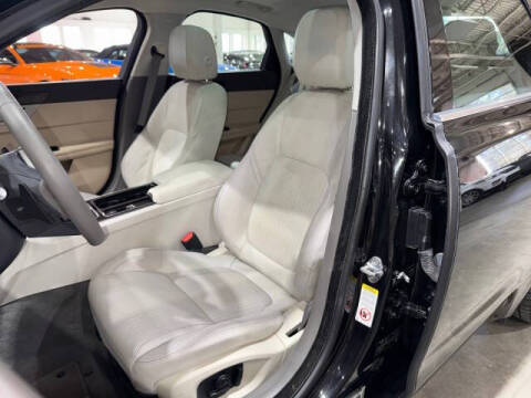 2016 Jaguar XF 35t Prestige