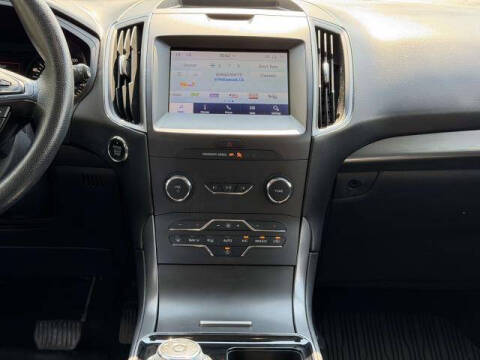 2020 Ford Edge SE