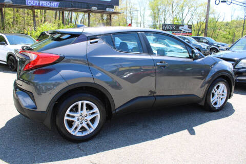 2021 Toyota C-HR LE