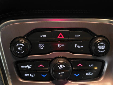 2015 Dodge Challenger