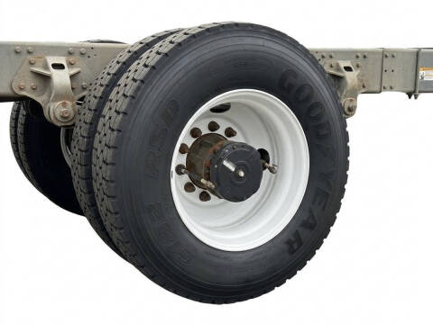2020 Hino 268A
