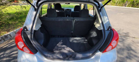2011 Nissan Versa 1.8 S