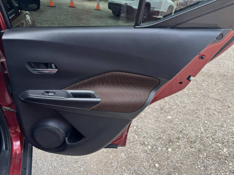 2020 Nissan Kicks SR