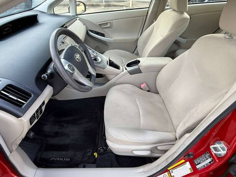 2013 Toyota Prius Two