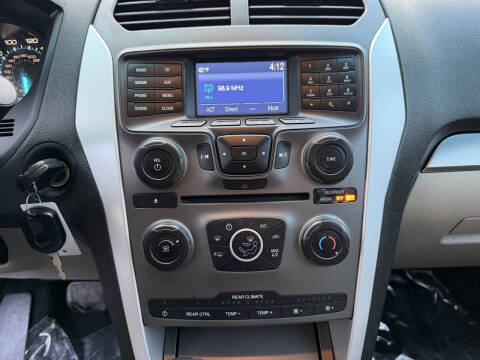 2014 Ford Explorer