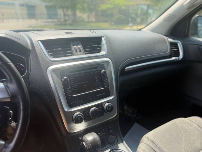2014 GMC Acadia SLE-2
