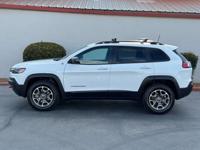 2020 Jeep Cherokee