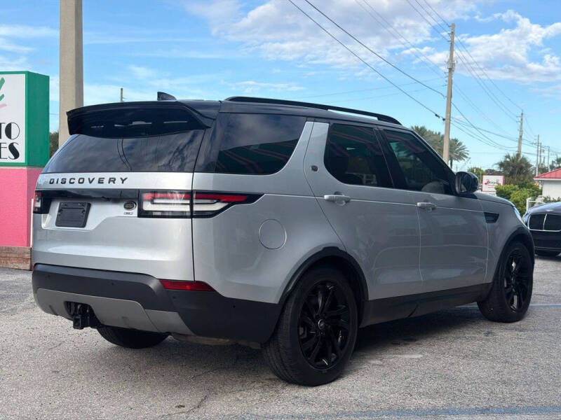 2020 Land Rover Discovery SE