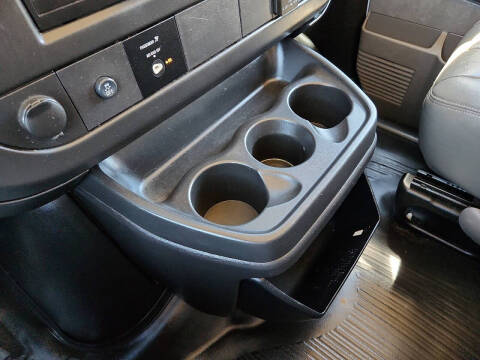 2016 Chevrolet Express 2500