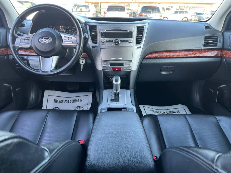 2011 Subaru Outback 2.5i Limited