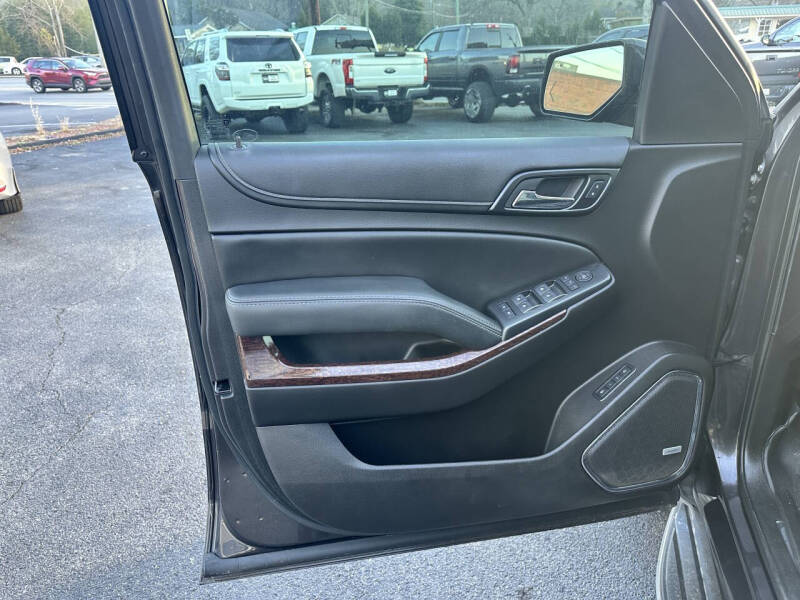 2017 GMC Yukon XL SLT