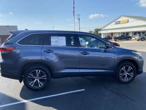 2019 Toyota Highlander LE