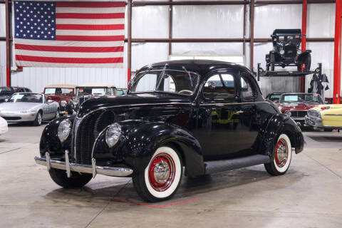 1938 Ford Deluxe