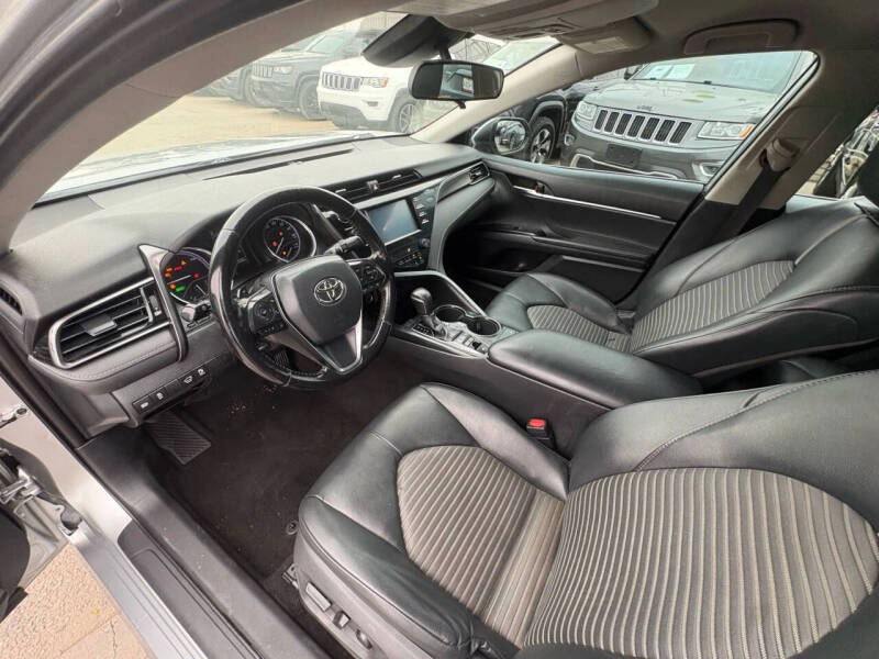 2019 Toyota Camry Hybrid