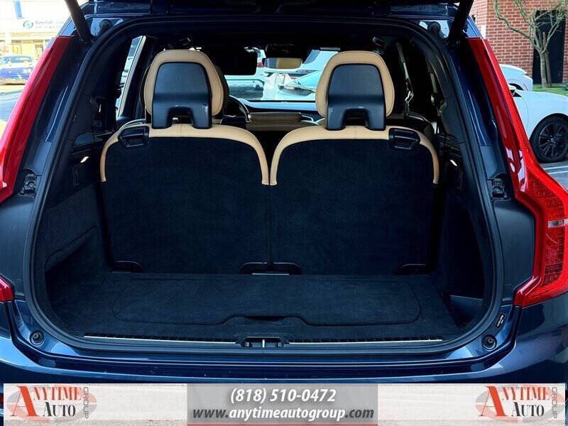 2018 Volvo XC90 T6 Momentum