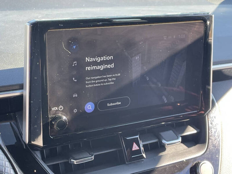 2025 Toyota Corolla Hatchback SE