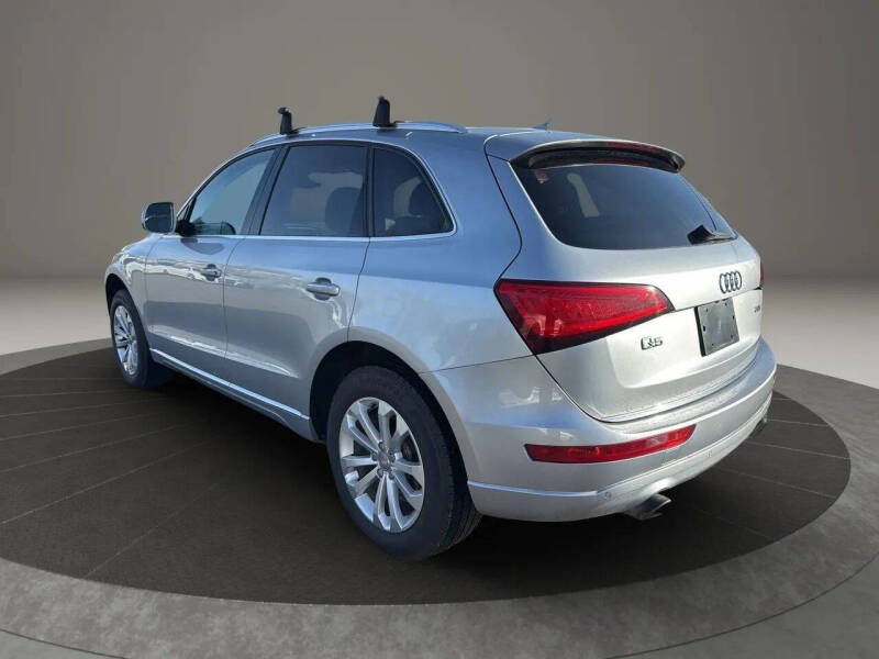 2015 Audi Q5 2.0T quattro Premium Plus