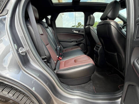 2021 Ford Edge Titanium
